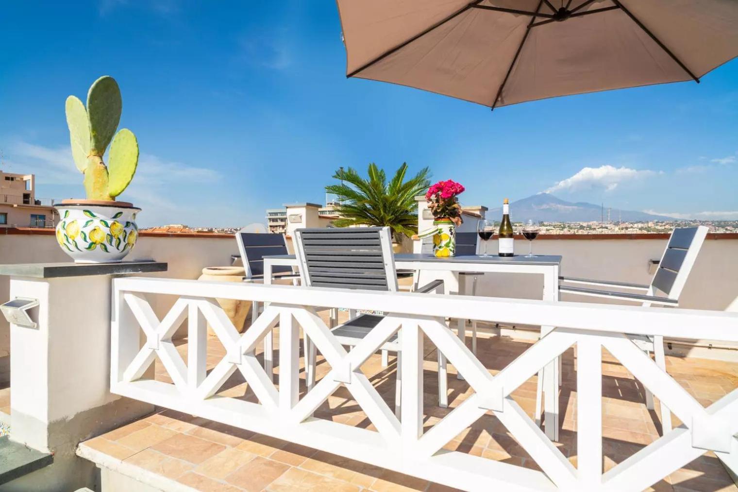 Апартаменты La Terrazza Sul Cielo Катания Экстерьер фото