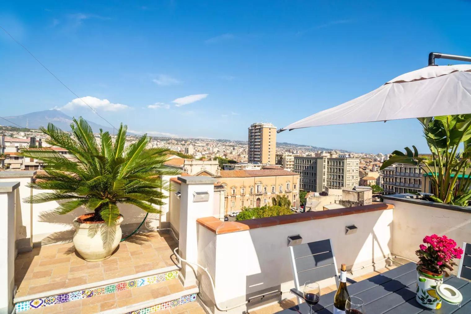 Апартаменты La Terrazza Sul Cielo Катания Экстерьер фото
