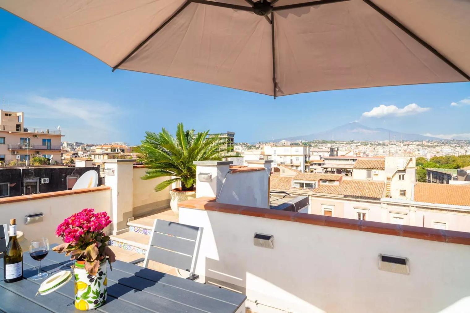 Апартаменты La Terrazza Sul Cielo Катания Экстерьер фото