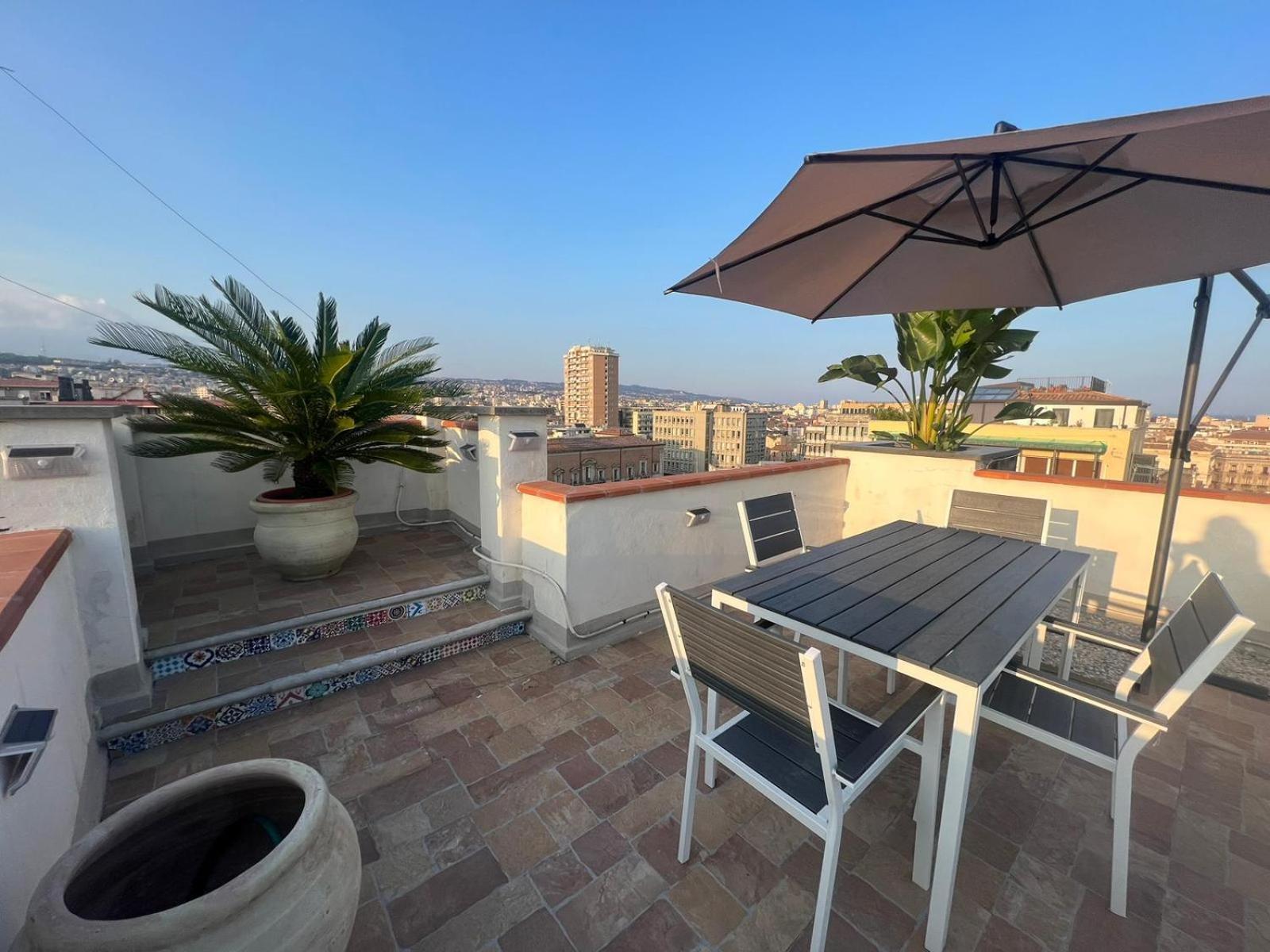 Апартаменты La Terrazza Sul Cielo Катания Экстерьер фото